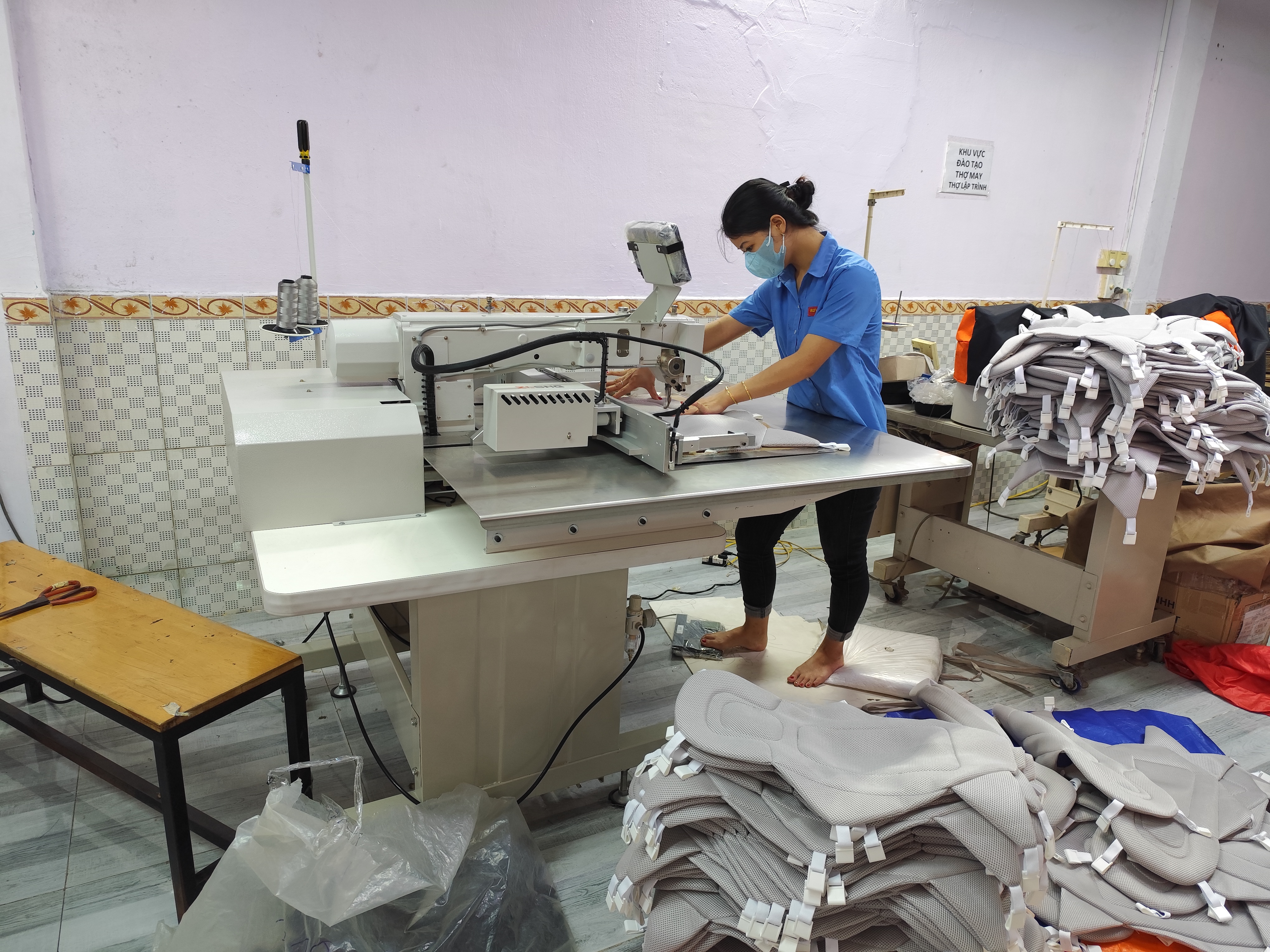 industrial sewing machine (2).jpg